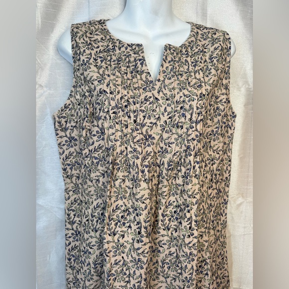 Floral Sleeveless Maxi Dress - Picture 2 of 7